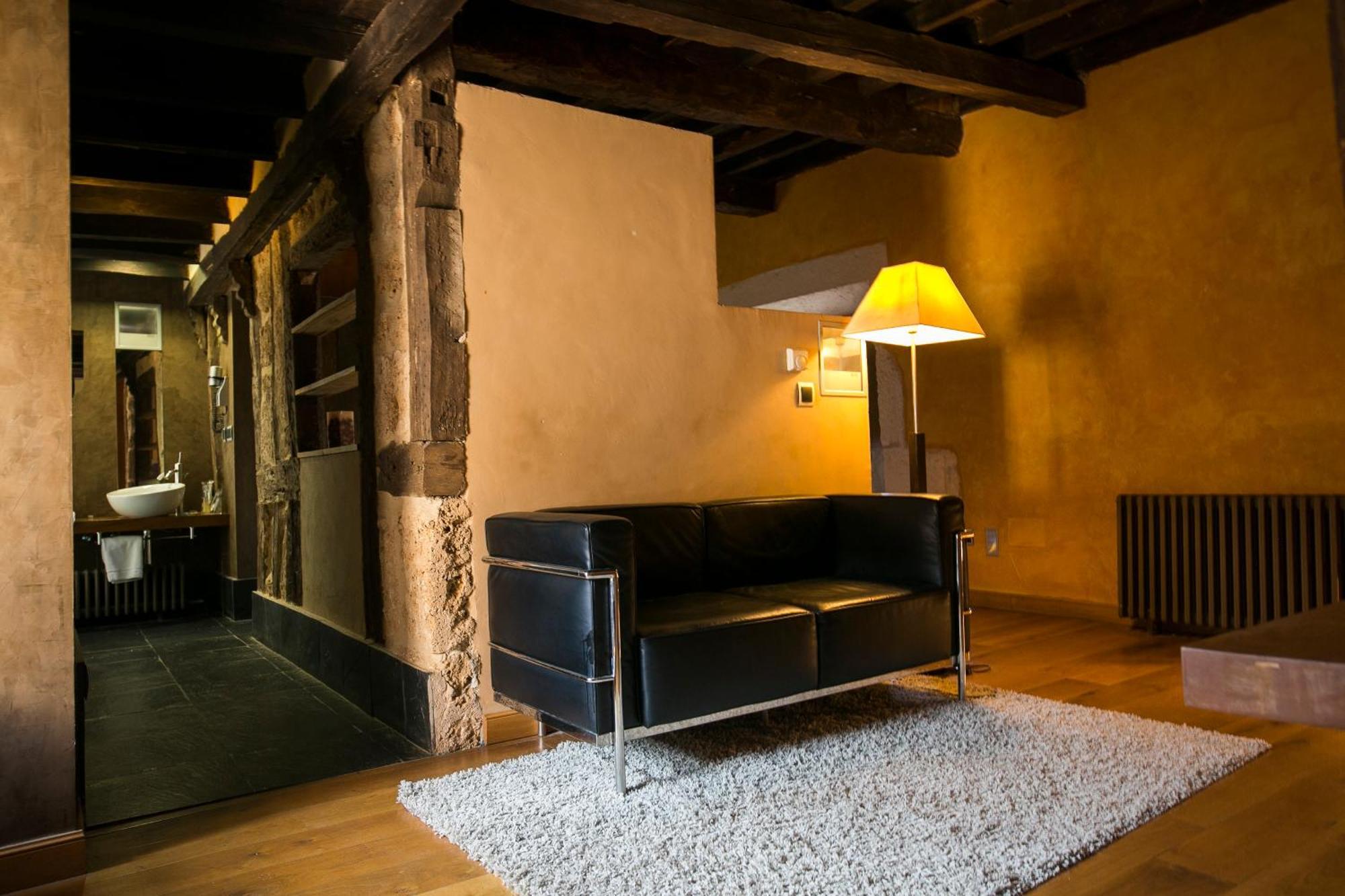 Hotel Boutique El Convento De Mave Санта-Мария-де-Маве Экстерьер фото